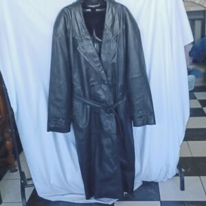 Men's Vintage Leather full length trench Buttery Soft , quilted Lining sz 46
